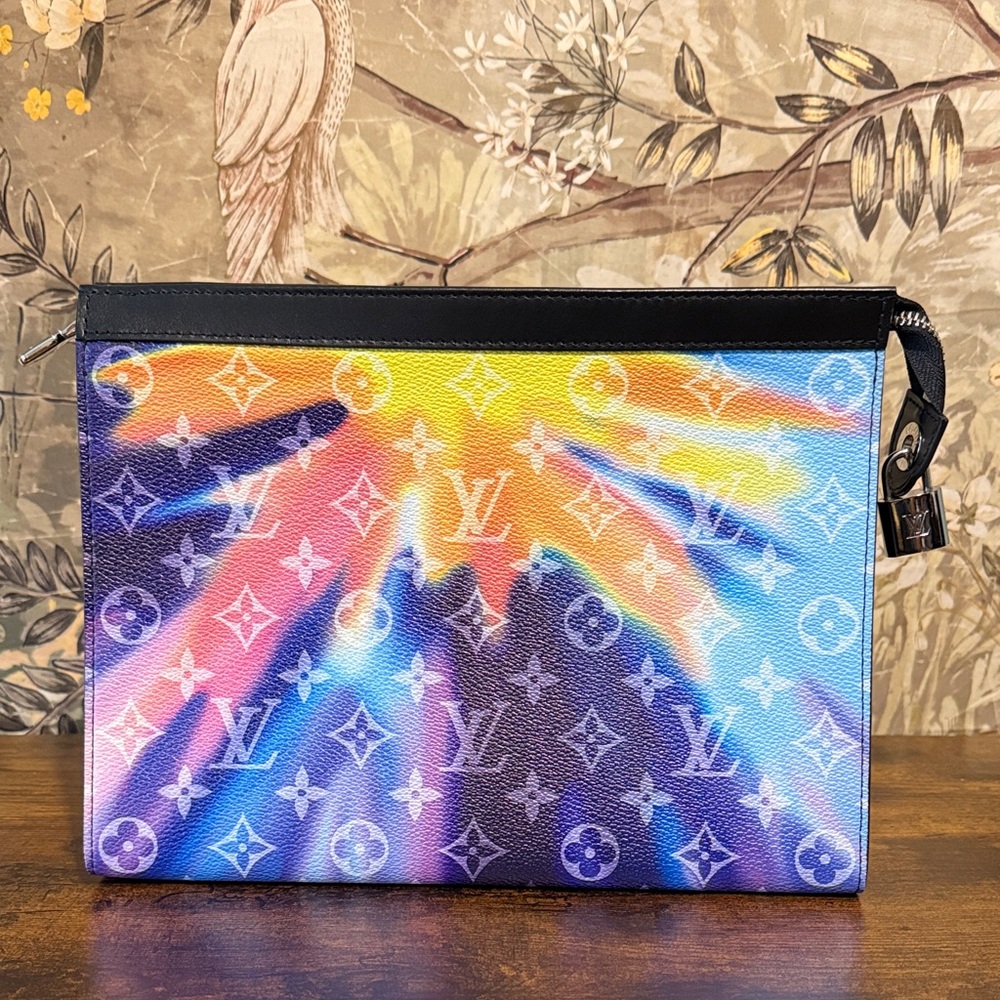 Louis Vuitton MM Sunset Voyage Pochette